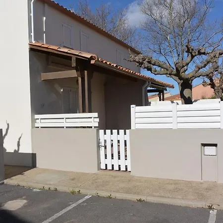 6 Pers, 2 Chambres, Piscine Et Parking Proche Mer - Ref, Ami15 * Agde